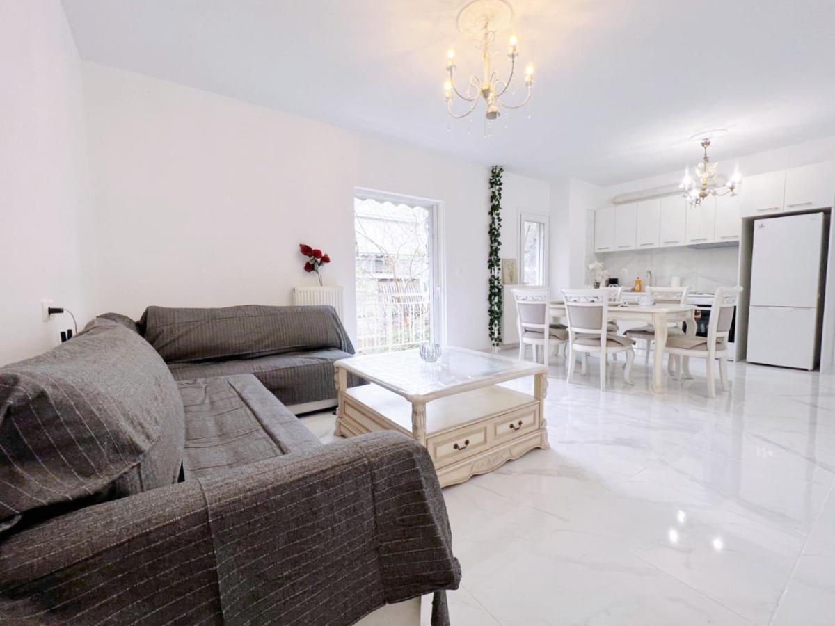 Wsd Faliro New 1bd With Bal Near Alimos Marina Athens